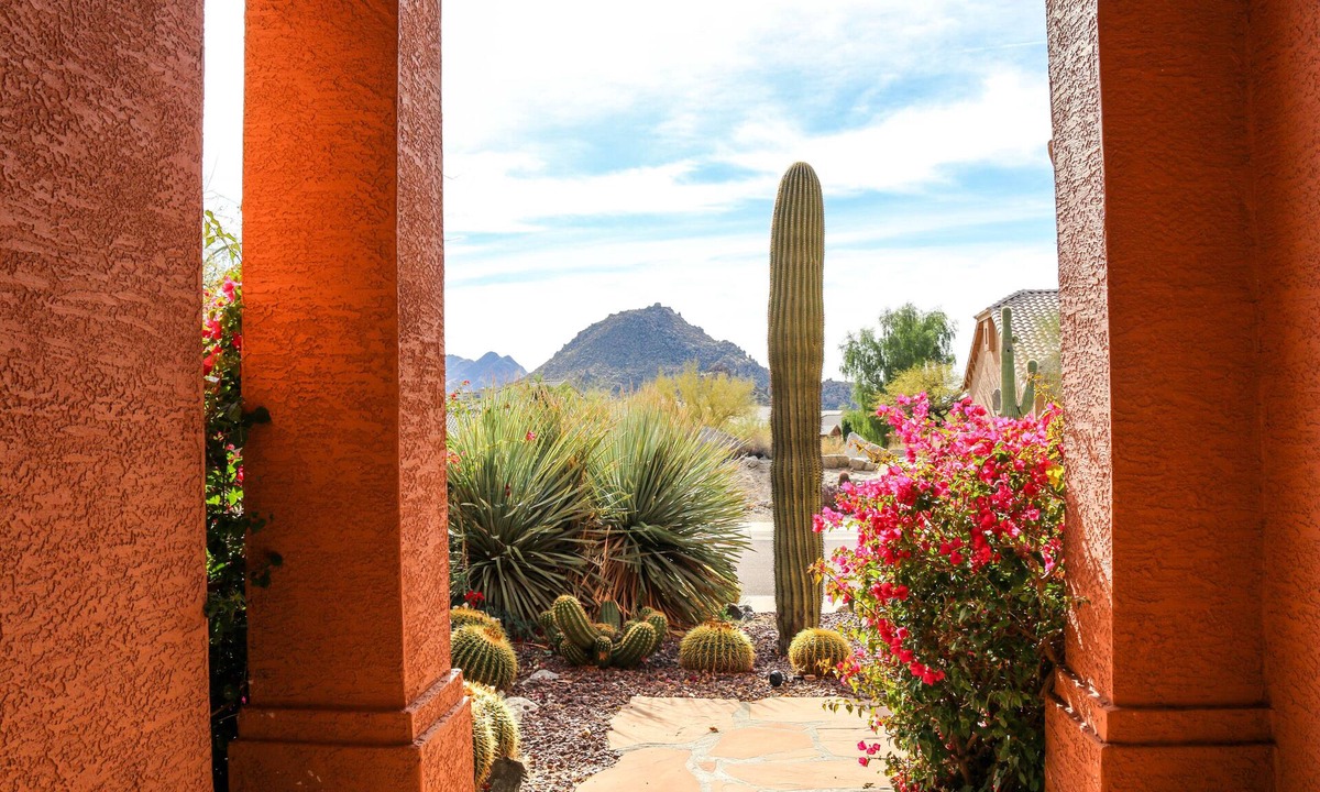 Echo Ridge At Troon North House | Exclusive High desert, winter respite. Best hiking, golf, stores,restaurants