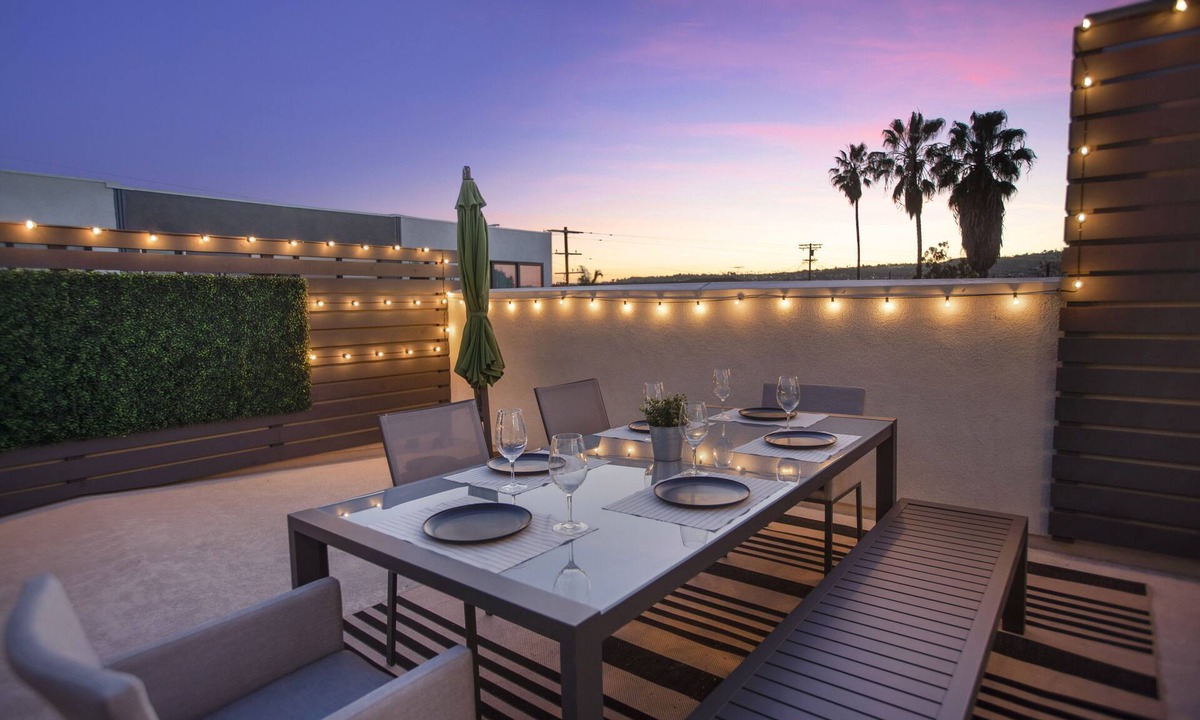 Central San Pedro House | FIFA Ready LA Harbor View FREE Tesla Charger