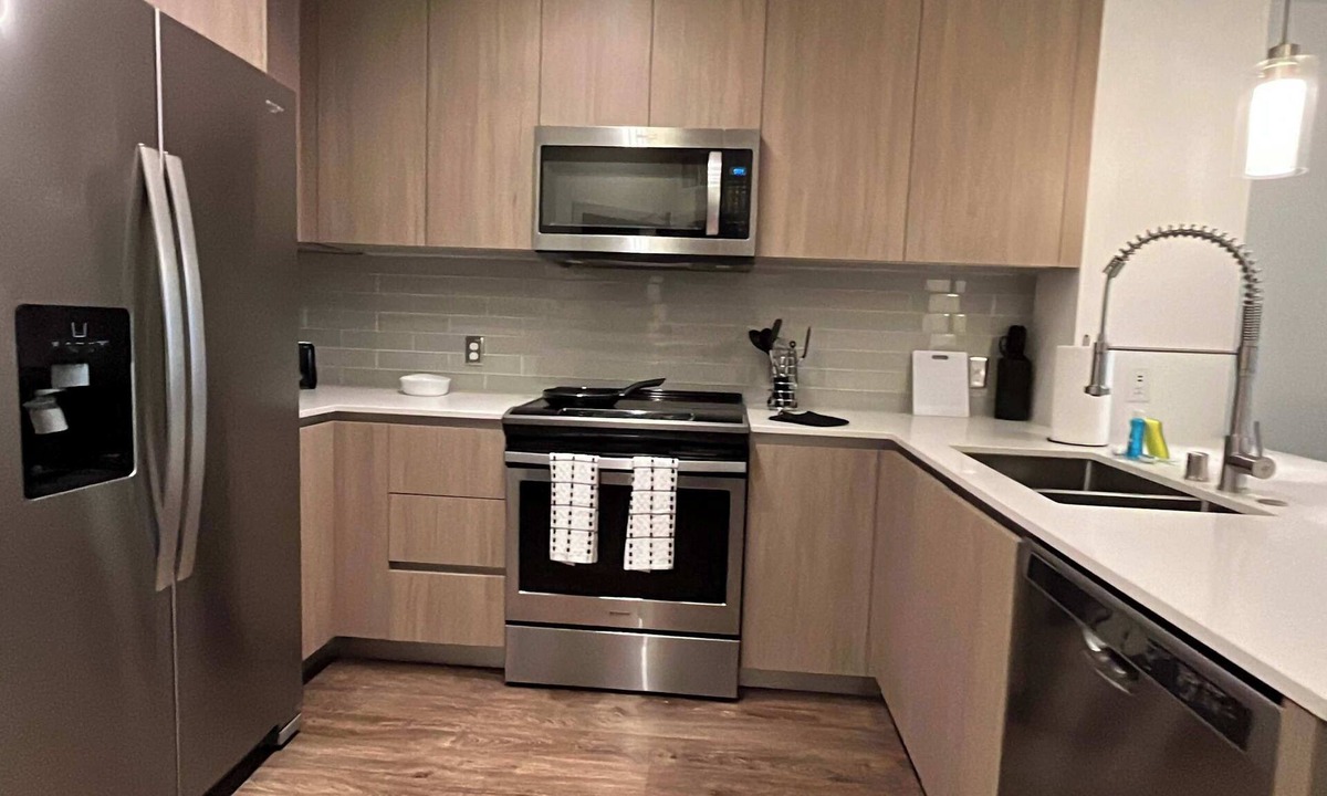 Mission Valley East Apartment | Fully Furnished 2BR in Mission Valley