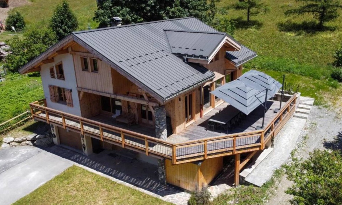 Nancroit Ski Chalet | Fully renovated chalet, perfect for mountain lovers in both summer and winter