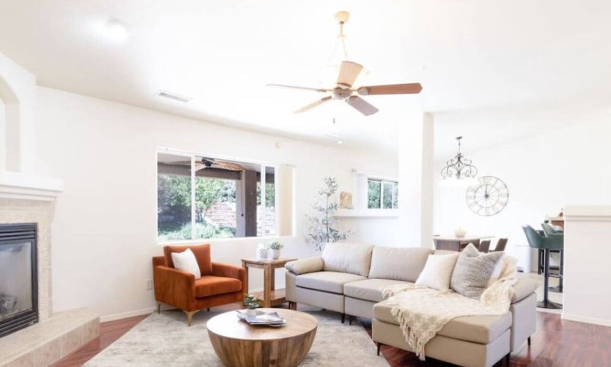 Prescott Apartment | *Gas Fireplace *Spacious *Family Friendly *Hot Tub