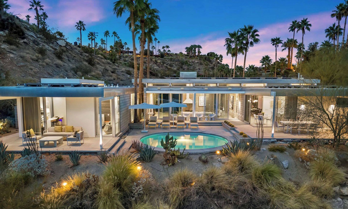 Cahuilla Hills House | Glass Haus - Desert Retreat with Epic Views!