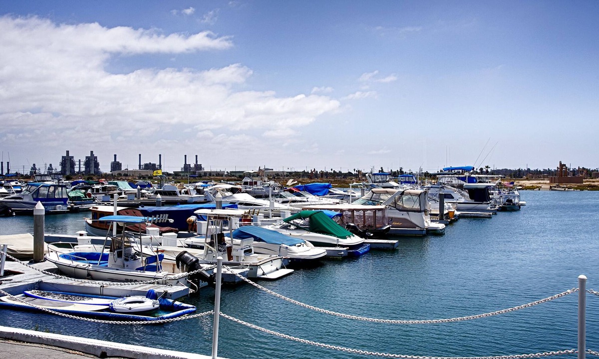 Harbor Hotel | Golden Sails Hotel