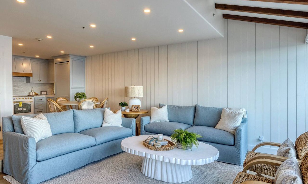 Avalon Condo | H163: Beautifully Remodeled 2bd Villa w/Views