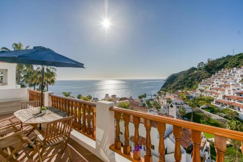 Avalon House | H1778 - Hamilton Cove Villa 17-78