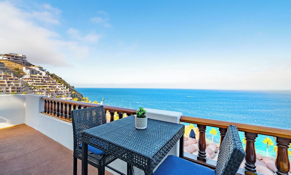 Avalon Condo | H245 10/10 stars! Immaculate & Only 21 Steps+ New Golf Cart. Insane ocean views.