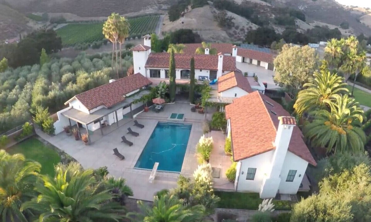 Salinas House | Hacienda House on Vineyard w/Pool/Hot Tub/GameRoom