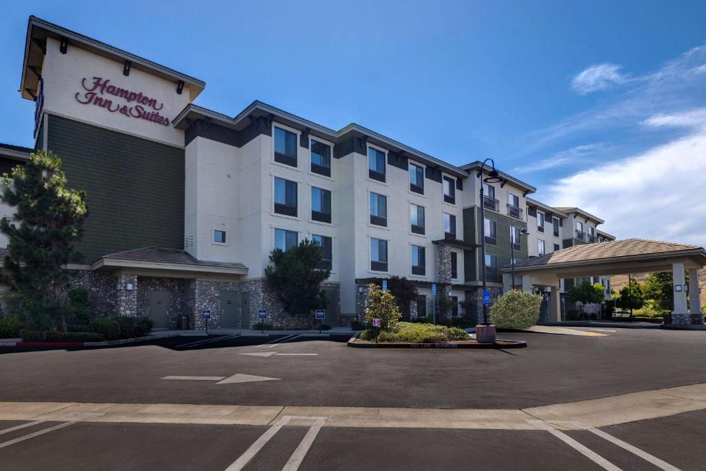 San Luis Obispo Hotel | Hampton Inn & Suites San Luis Obispo