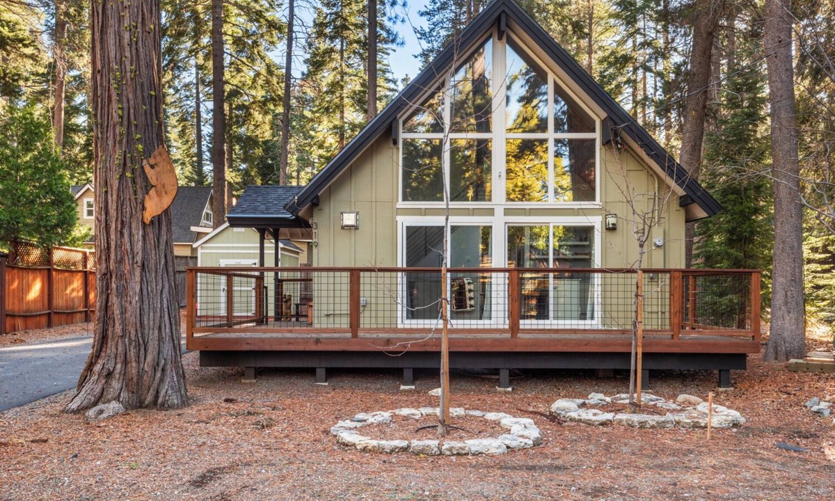 Tahoma Ski Chalet | Hiker's Haven Seasonal Lease