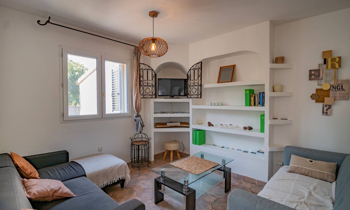 Porto-Vecchio House | Holiday Home 'Porto Vecchio 8p' with Private Terrace, Wi-Fi and Air Conditioning