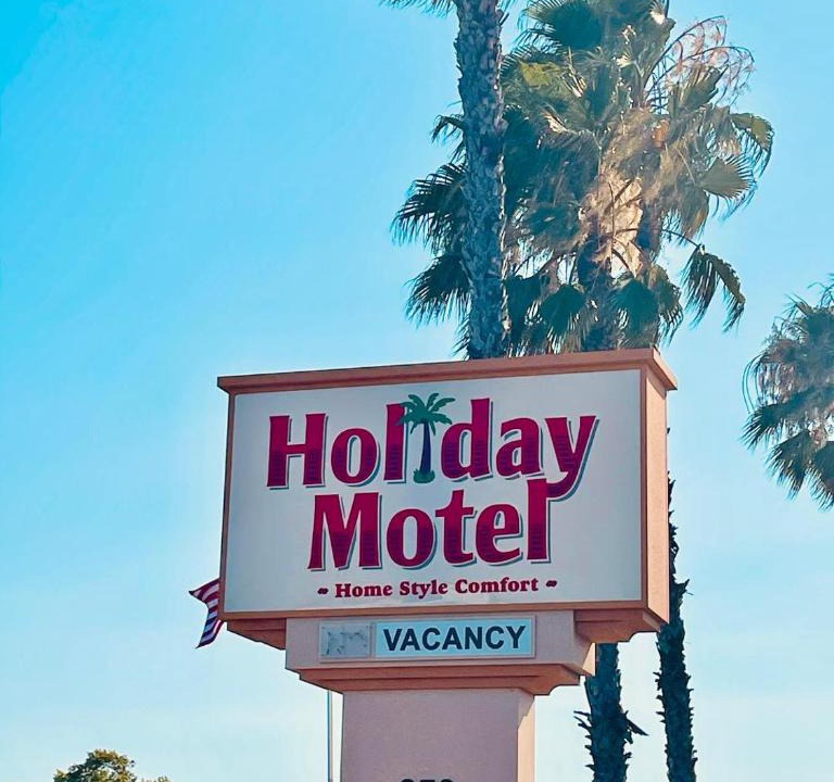 Oakdale Hotel | Holiday Motel Oakdale