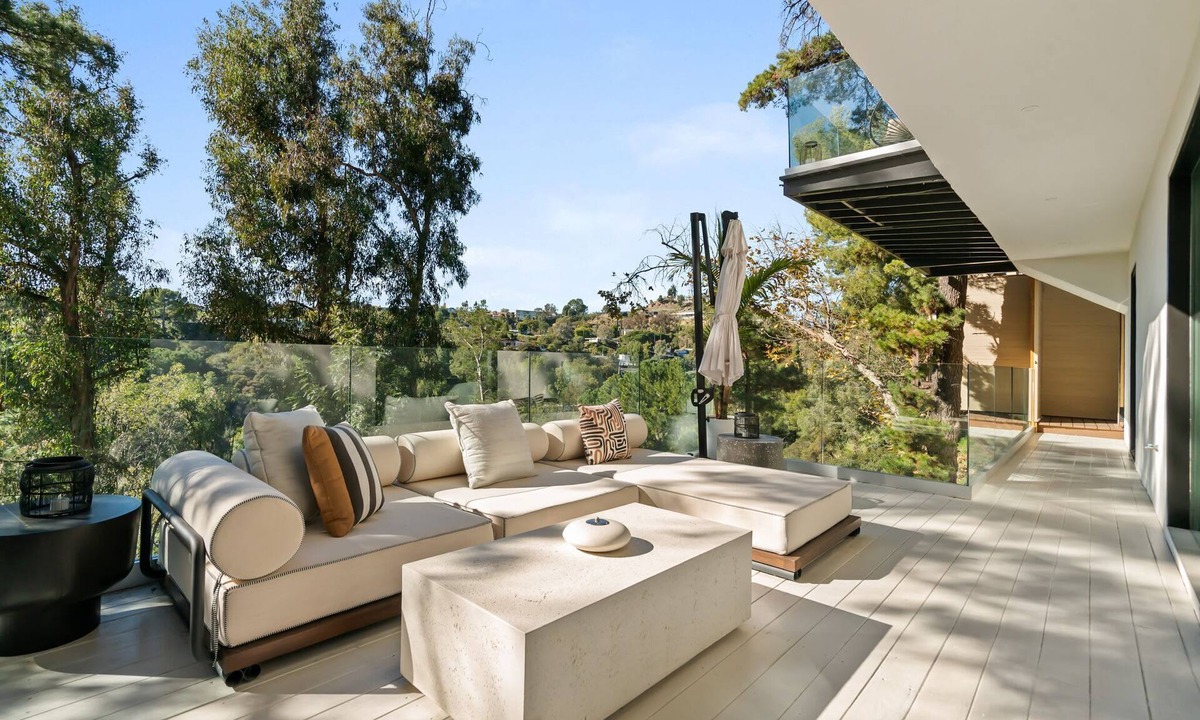 Hollywood Hills West House | Hollywood Hills 3BR | Views & Hot Tub | C&C