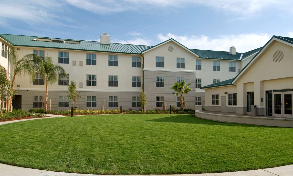 North Natomas Hotel | Homewood Suites by Hilton Sacramento Airport-Natomas