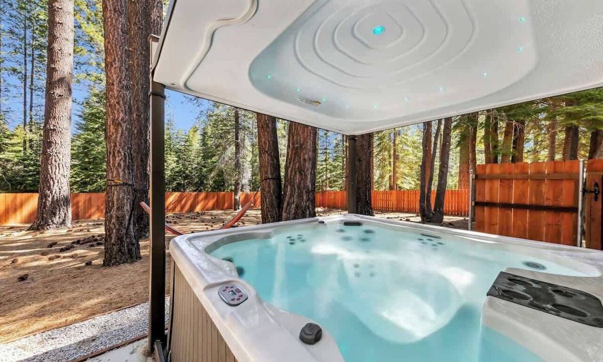 Tahoe Paradise Cabin | Hot Tub, Game Room, Dog Friendly + Fenced, 9 Beds