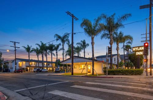 Van Nuys Hotel | Hyland Inn Van Nuys