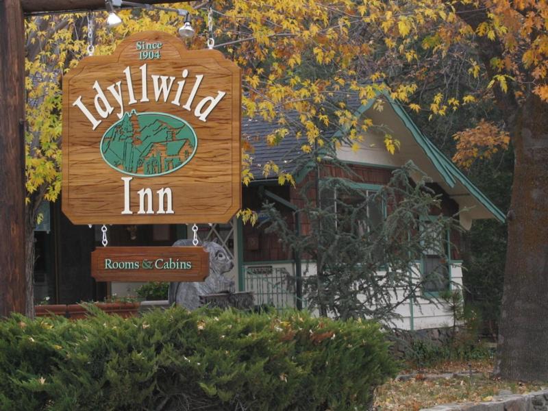 Idyllwild Hotel | Idyllwild Inn and Strawberry Creek Inn
