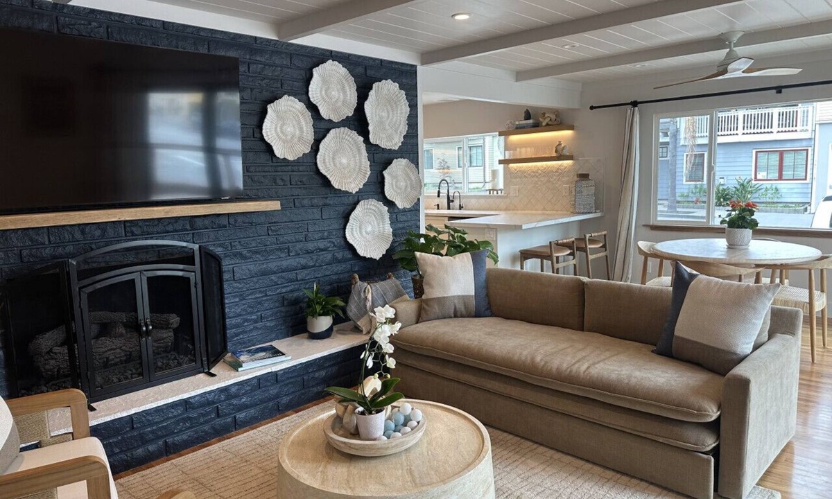 Avila Beach House | La Casita | Designer Beach House · Steps to Sand