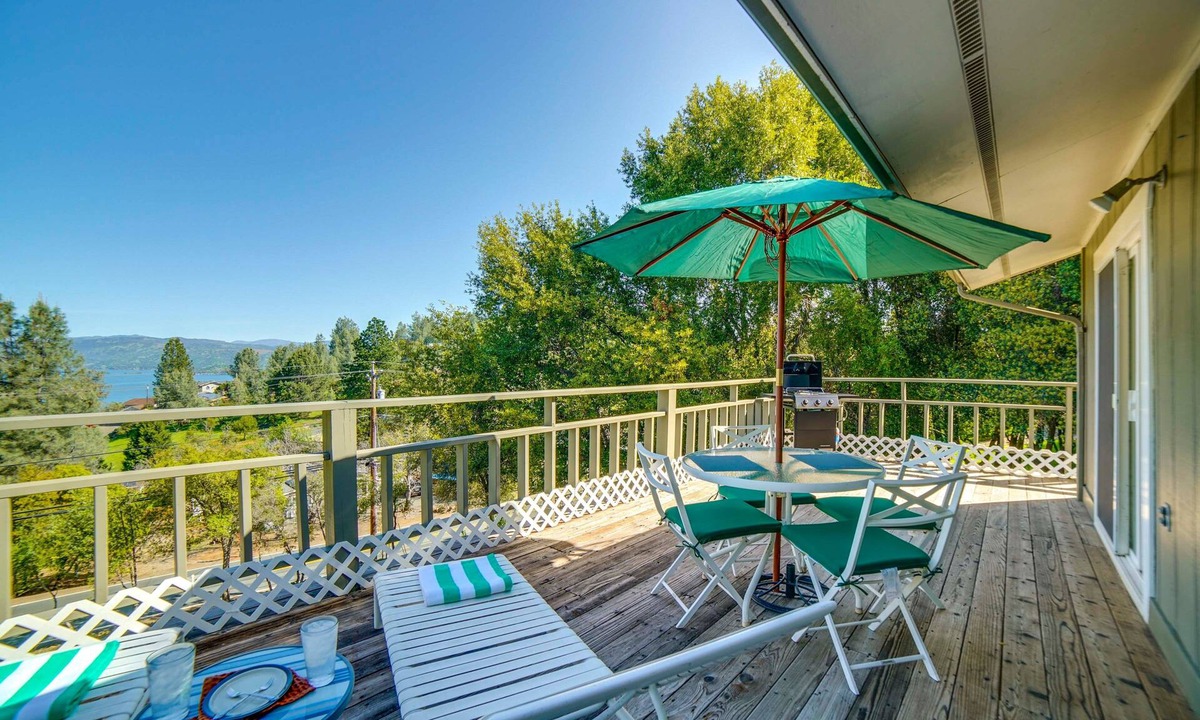 Kelseyville House | Lake House retreat with great lake & mountain views. Close to lake access &parks