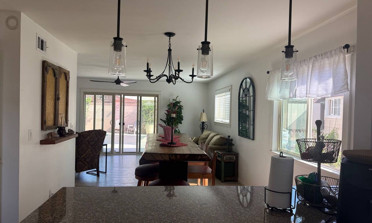 Harbor House | Lakewood CA 3BR Home w/Pool & Jacuzzi – 30+ Day Rentals