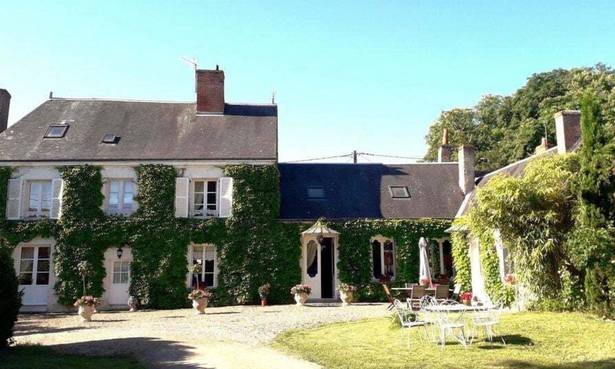 Francueil House | Le Clos des Tilleuls - Gite 10 people