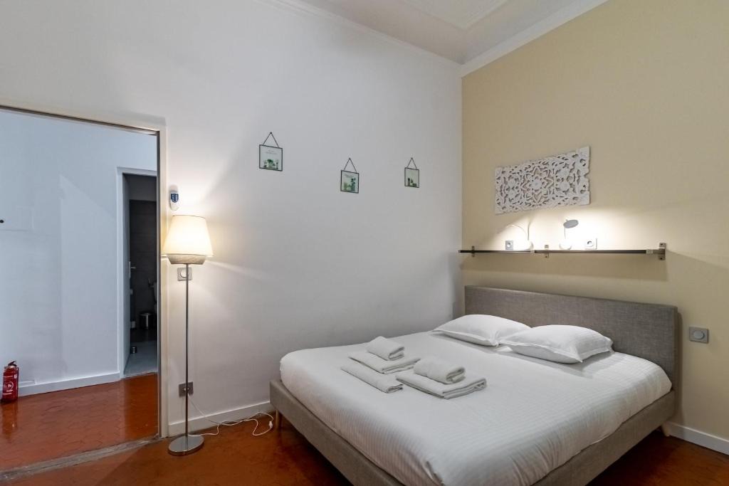 Noailles Apartment | LE PRIVILIANE - Bel et grand appartement idéalement situé