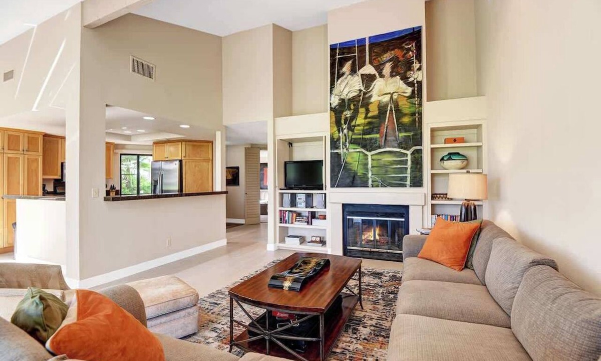 Palm Desert Condo | Lush Landscaping and Great Golfer View-VB607