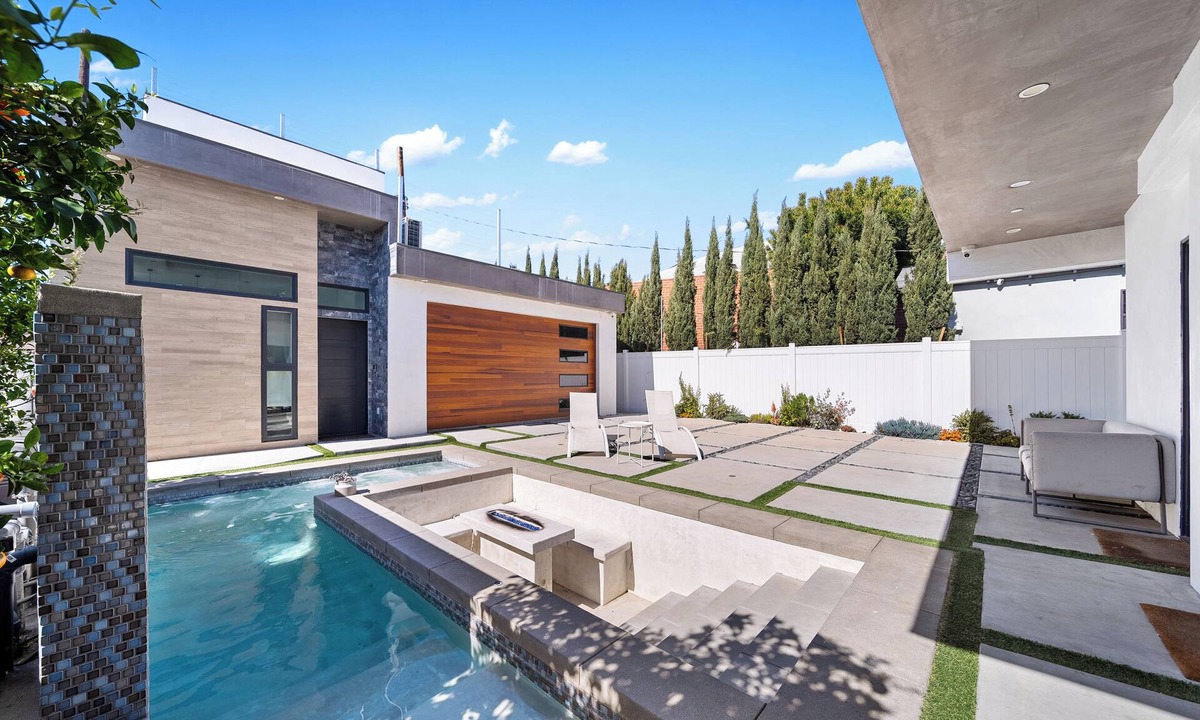 Mid City House | Lux 5BR Retreat: Pool & Firepit + Private Rooftops