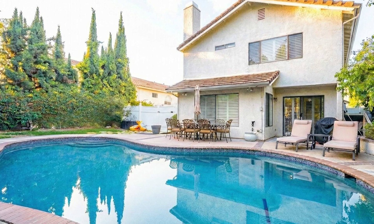 Laguna Niguel House | Luxe 2-Story Oasis with Private Pool & Backyard