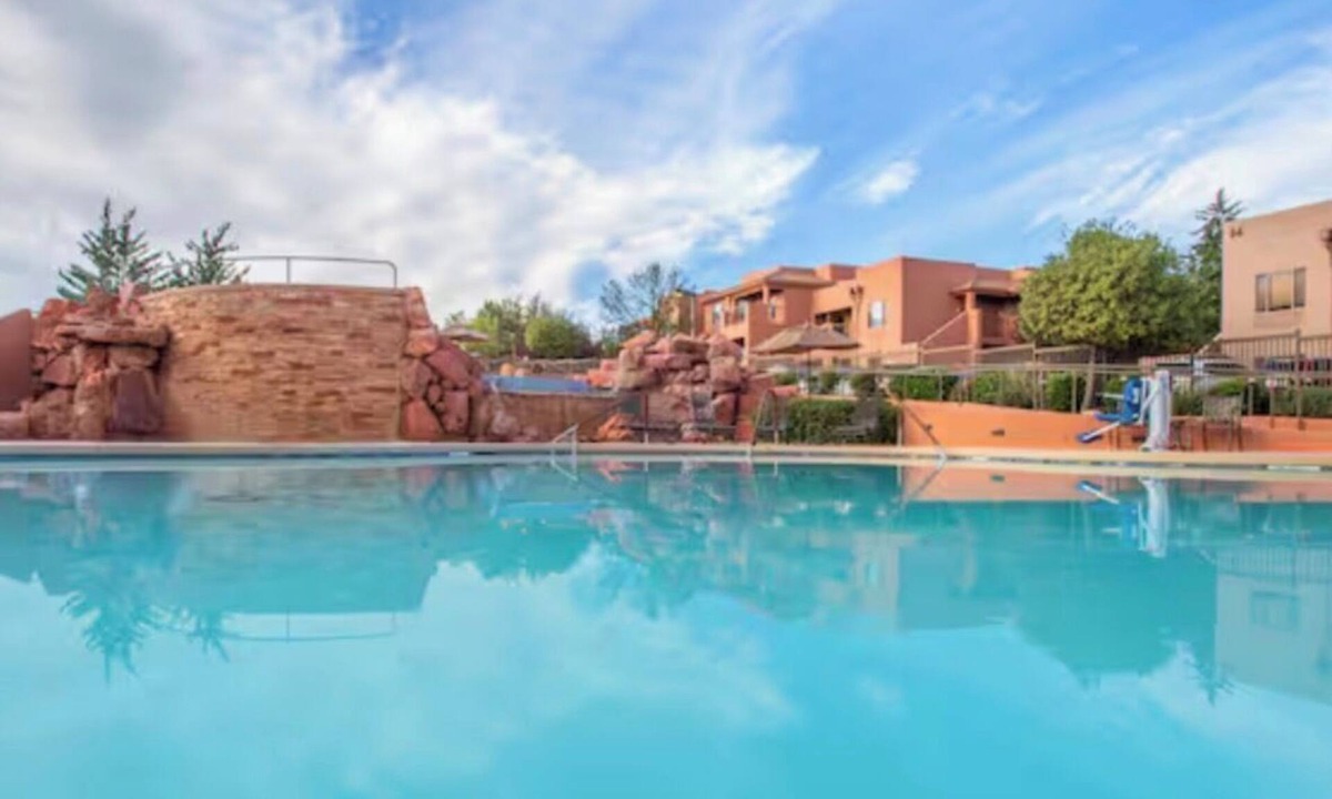 West Sedona Hotel | Luxury Grand Vacation Club in Steamy Sedona