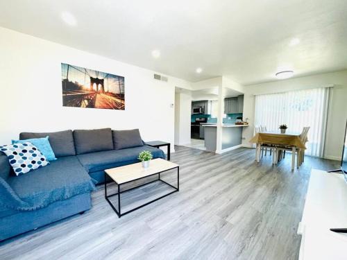 Orange Apartment | Luxury home near Disney land. Entire place!