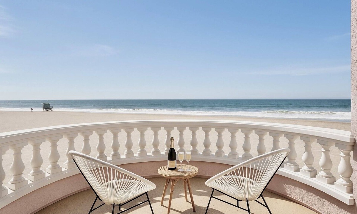 Hollywood Beach House | Luxury Oceanfront Vacation Home on Hollywood Beach