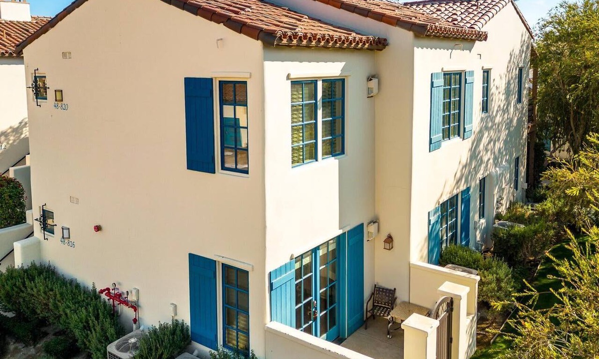 La Quinta Apartment | LV203 Downstairs Villa by Main Pools