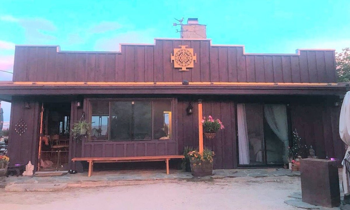Yucca Valley Cabin | Magical and Secluded Cabin Rental near Yucca Valley for Weekend Getaways from Los Angeles