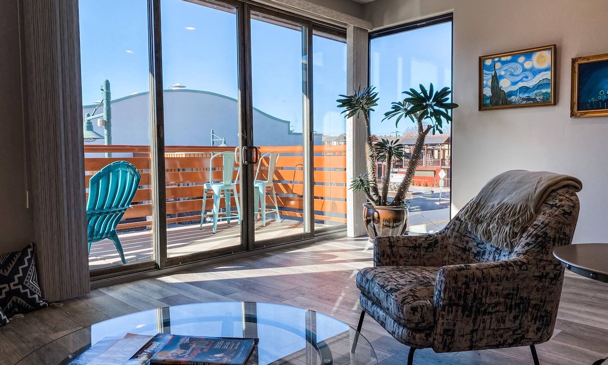 Cottonwood Condo | Main Street Loft/Luxury 2nd Floor 1100 sq ft Condo