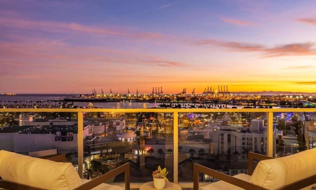 Waterfront Condo | @ Marbella Lane - Aesthetic 2BR w/Ocean views