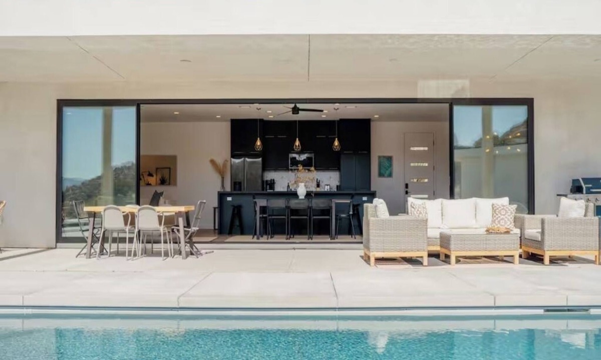 Yucca Valley Villa | Mars Landing - Pool/Spa/Boulders/View/BBQ/Stargazing