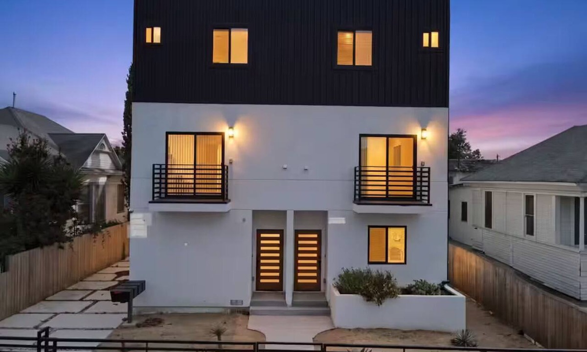 Downtown Los Angeles House | Modern 5BR/5BA Near USC & Downtown LA