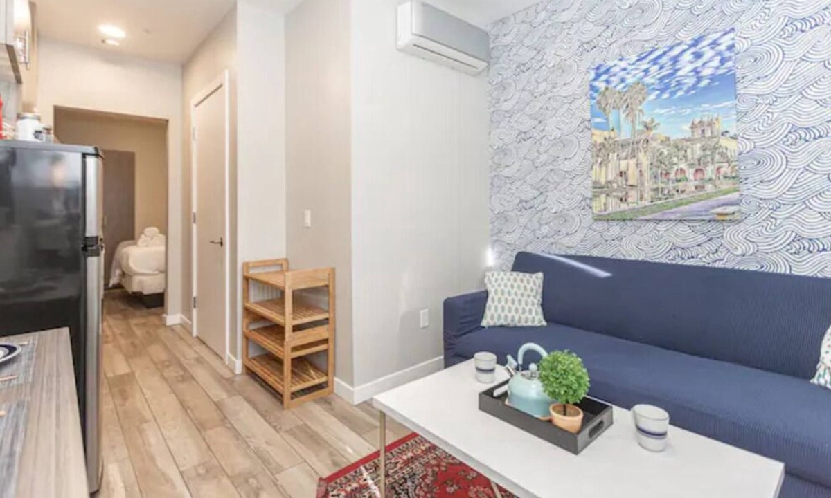 Midway District House | Modern Apt by SeaWorld Near All w/ Wifi & CableTV