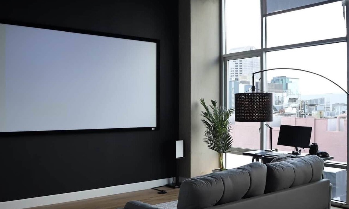 Downtown Sacramento Apartment | Modern Industrial loft in Downtown Sacramento