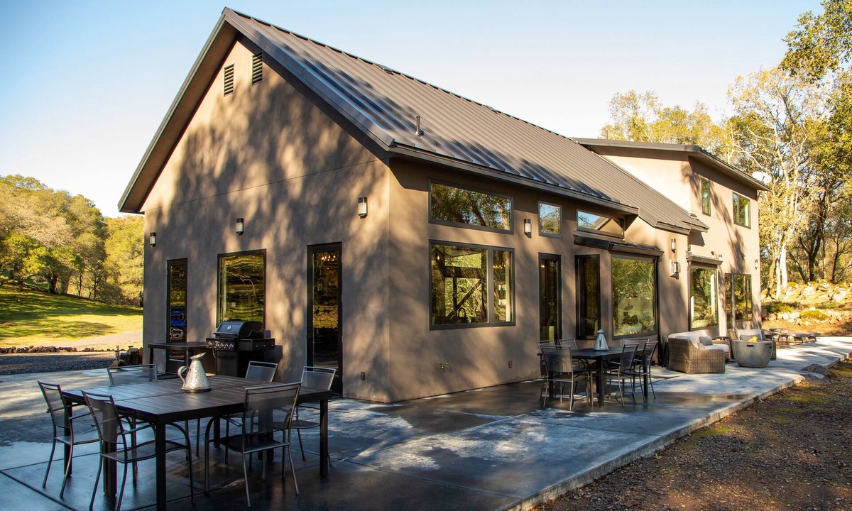 Fairfield House | MODERN LUXURY IN WINE COUNTRY