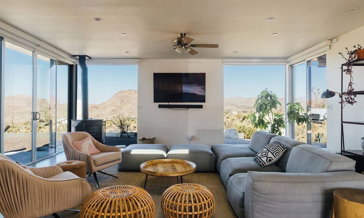 Joshua Tree Highlands House | Modern Retreat, Hot Tub, Epic Views—10 Min to Park