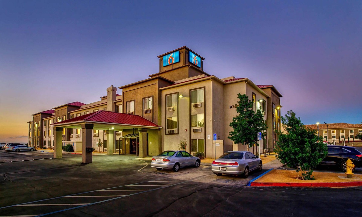 Hesperia Hotel | Motel 6 Hesperia, CA - West Main Street I-15