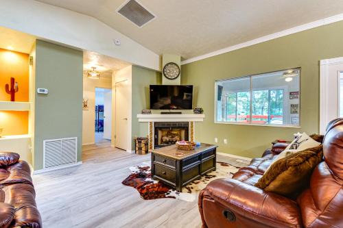 Prescott House | Mountain-View Deck: Pet-Friendly Home in Prescott