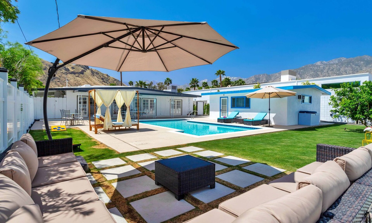 Araby House | Mountainside Paradise