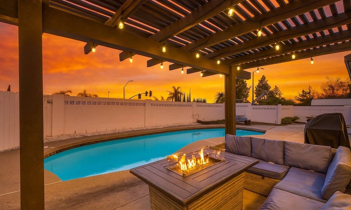 Mission Viejo House | MV Vesuvia - Pool, FirePit, PoolTable, CloseToFwy