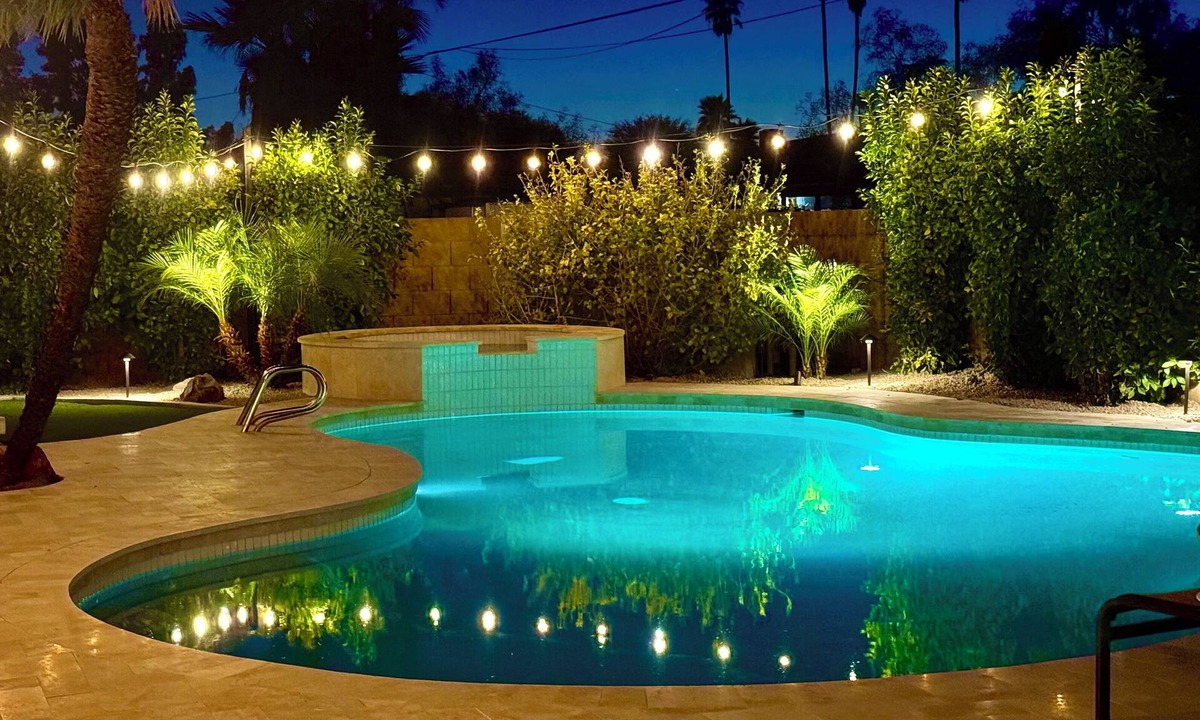 Evergreen House | Near ASU Heated Pool, Hibiscus Hot Tub Firepit BBQ Spring Training