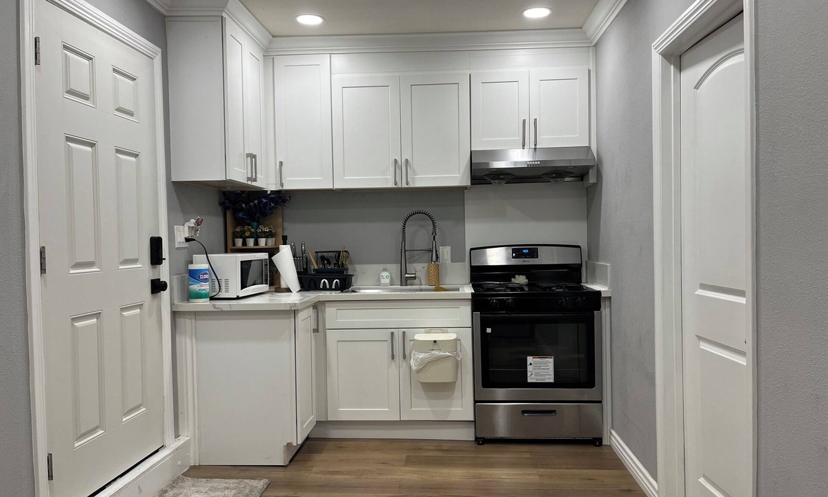 Garden Grove Apartment | Newly Built Guesthouse Close by Disneyland