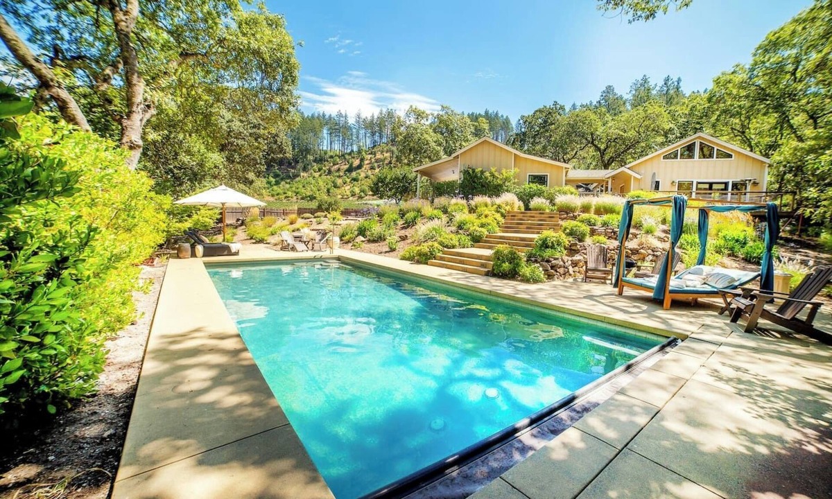 Glen Ellen House | Oak & Vine: Pool | Hot Tub | Fire Table | BBQ