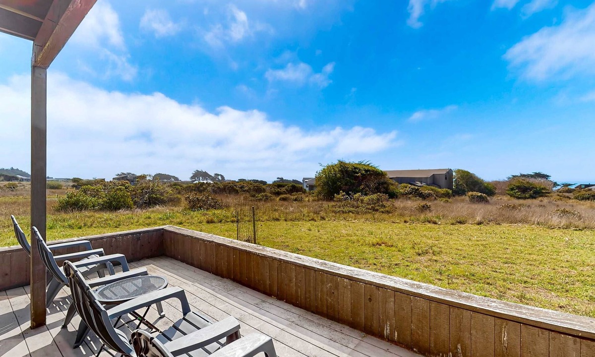 Sea Ranch House | Ocean-view home with hot tub near Walk On Beach, dogs welcome