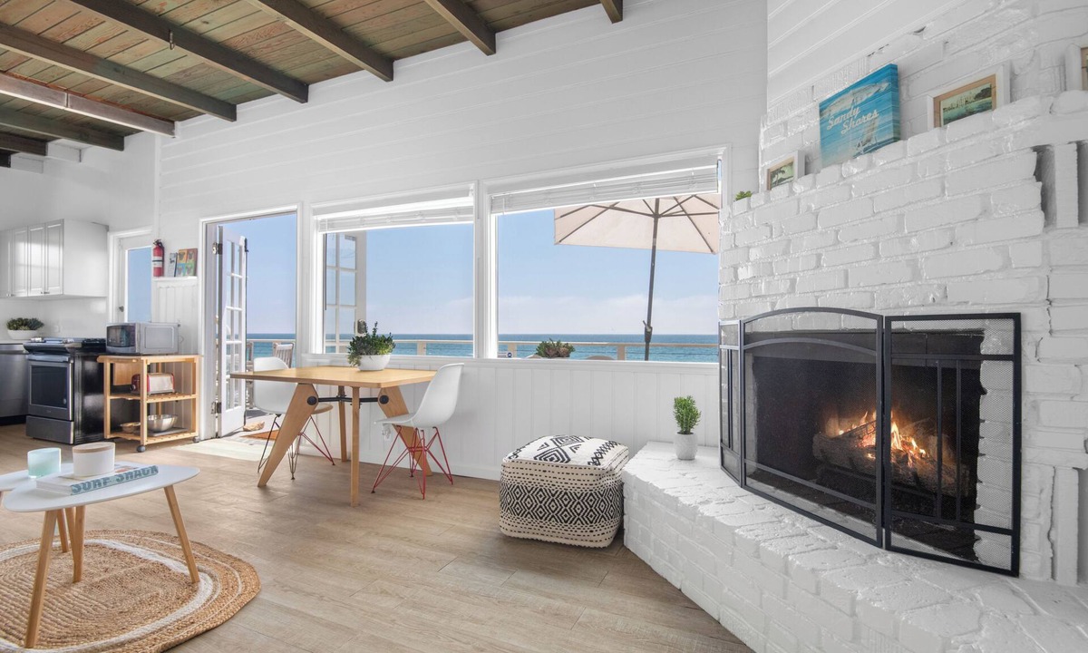 Central Malibu House | Oceanfront Vintage Malibu Beach Bungalow with large Deck